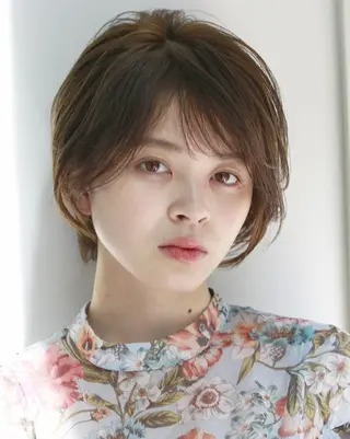 ショート ホリウチ ユキエのヘアスタイル