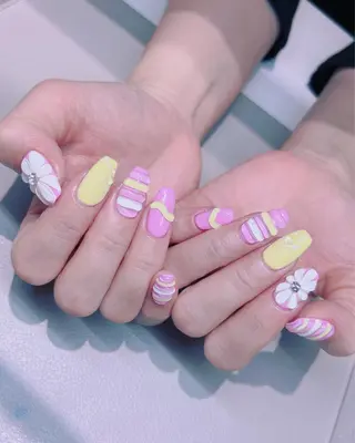 ネイル 美爪パラジェル導入店 Sunnilyのネイルデザイン