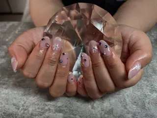 ネイル 佐野 愛美のネイルデザイン