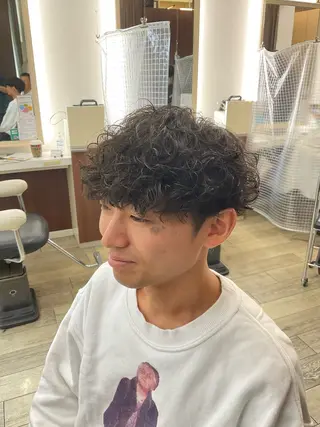 ショート パーマ メンズ 市川 博紀 店長のヘアスタイル