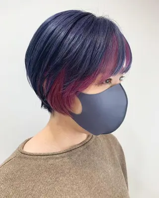 ショート カラー 薄田 珠美のヘアスタイル