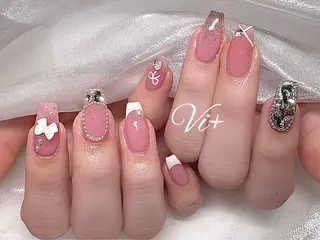 ネイル ✨Nailsalon Vi+✨のネイルデザイン