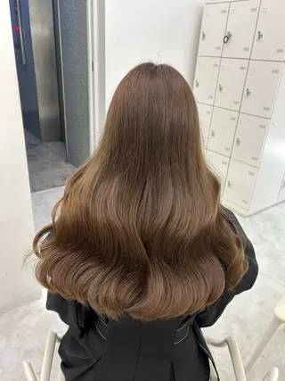ロング 艶髪ハイトーンカラー 渋谷🎀ririkaのヘアスタイル