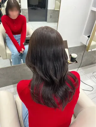 セミロング 高見 紗代のヘアスタイル