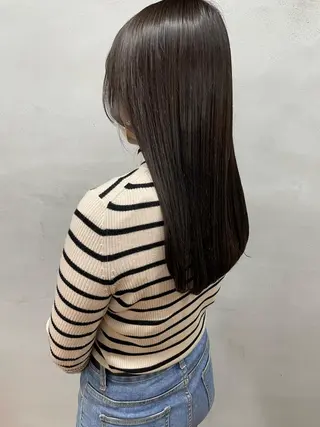 セミロング カラー 女性リピ90%🍨 🩷佐藤みずきのヘアスタイル
