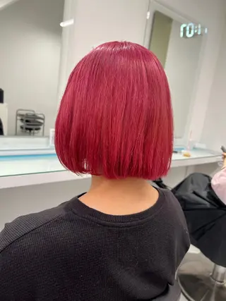 ショート カラー ヘアアレンジ 透け上品ハイトーン 職人ゆうと🤍のヘアスタイル