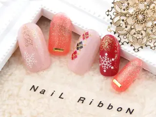 ネイル ネイルリボン 受付スタッフのネイルデザイン
