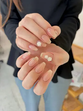 ネイル elen南越谷 Rina𖥔⋱のネイルデザイン