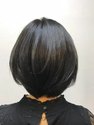 ショート カラー 吉森 満俊のヘアスタイル