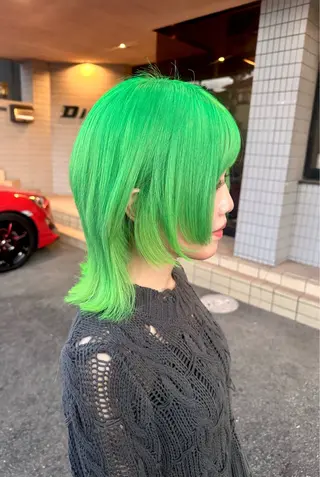 ミディアム タカツド ユウキのヘアスタイル