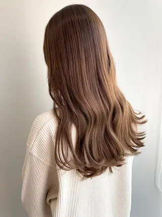 ロング カラー 山口 莉奈のヘアスタイル