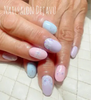 ネイル Nail salon Dejavu 🌿のネイルデザイン