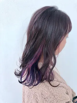ミディアム カラー 岩田 萌那のヘアスタイル