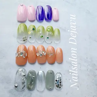ネイル Nail salon Dejavu 🌿のネイルデザイン