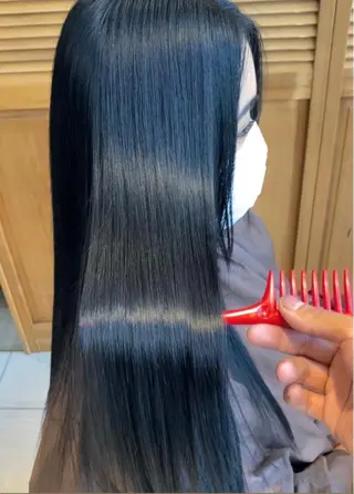 ロング カラー 比嘉 翼のヘアスタイル
