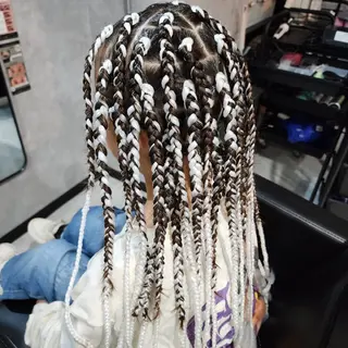 ヘアアレンジ キッズ ESTELA... OHARA のヘアスタイル