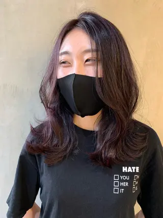 セミロング カラー 齋藤 みさきのヘアスタイル