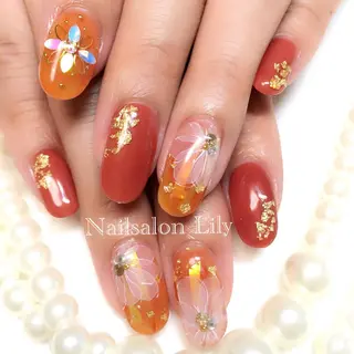 ネイル Lily*nail 🌻Mii🌻のネイルデザイン