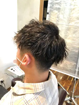 ショート パーマ メンズ 岩谷 愛依のヘアスタイル