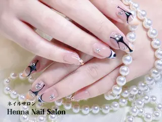 ネイル Henna Kongssalonのネイルデザイン