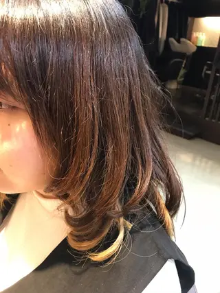 ミディアム パーマ ヘアアレンジ ❣️大人色気レイヤー 美髪縮毛 金山❣️のヘアスタイル