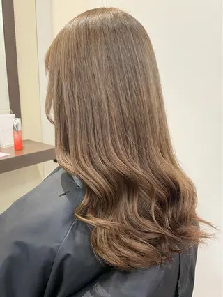 ミディアム カラー 髪質改善 ネイル コトミ🐸のヘアスタイル