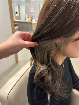 カラー レイヤーカット🥀/ 大曽根🤍yuukaのヘアスタイル