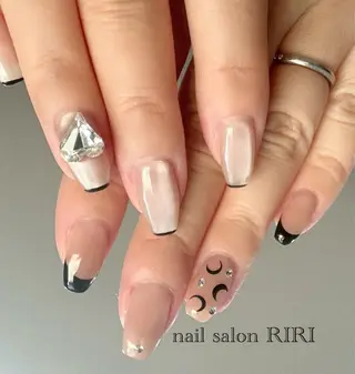 ネイル RIRI リリのネイルデザイン