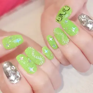ネイル Nailsalon  Wisteriaのネイルデザイン