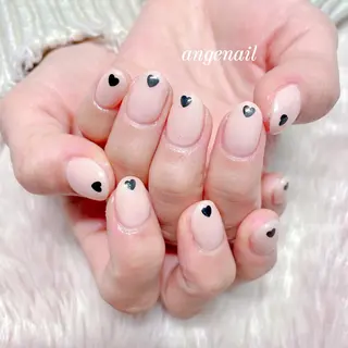 ネイル オーナーネイリスト MAKIのネイルデザイン