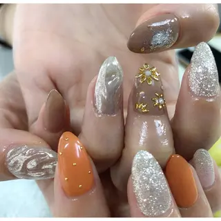 ネイル 中谷 亜佑美のネイルデザイン