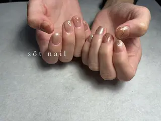 ネイル söt nail所属・岡田 恵美のネイルデザイン