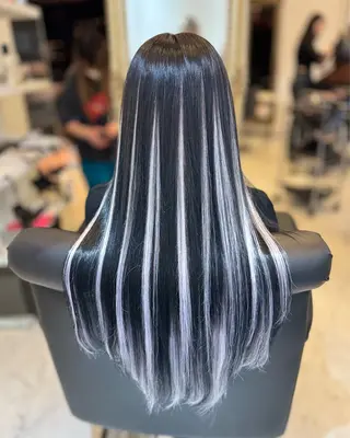 ロング カラー JADE 💎 Yukiのヘアスタイル