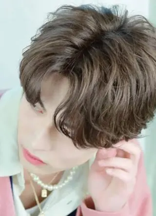 ミディアム 石川 大瑚のヘアスタイル