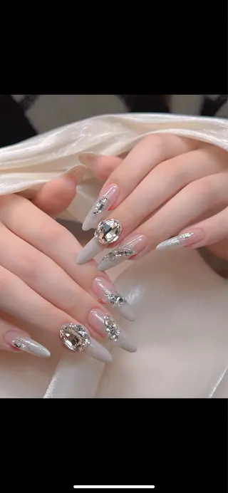 ネイル queen nailのネイルデザイン