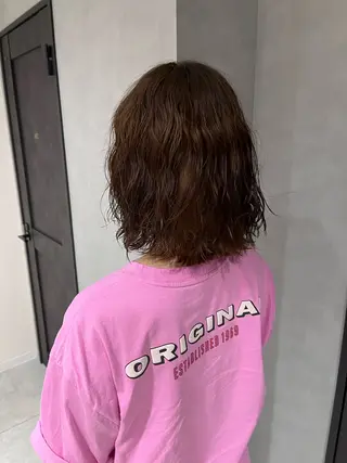 ミディアム パーマ ブリーチ/縮毛矯正 ❤️‍🔥シンノスケのヘアスタイル