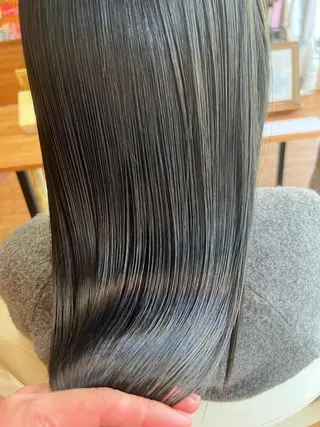 ロング カラー 両国駅徒歩1分⭐️ アイロン仕上げのヘアスタイル