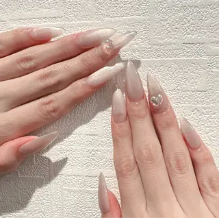 ネイル D-BEAUTY Nailsalonのネイルデザイン