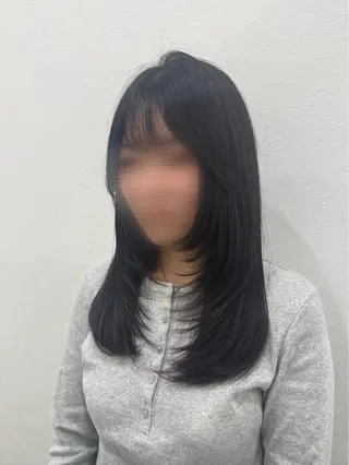 セミロング 💎縮毛矯正/透明感 カラー💎椎葉みひろのヘアスタイル