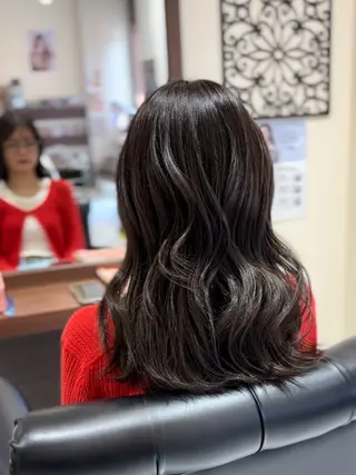 セミロング カラー 小野 友暉のヘアスタイル