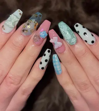 ネイル NiJi Nailsのネイルデザイン