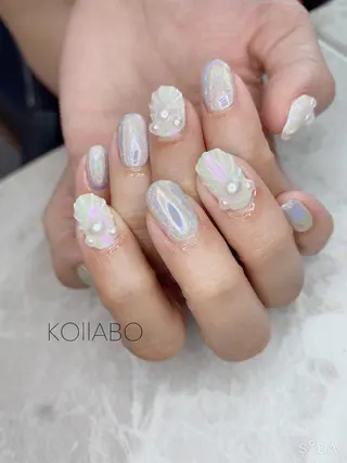 ネイル KOLLABO nailのネイルデザイン