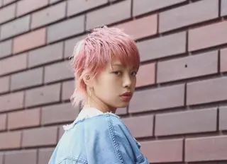 ショート カラー 前田 雄のヘアスタイル