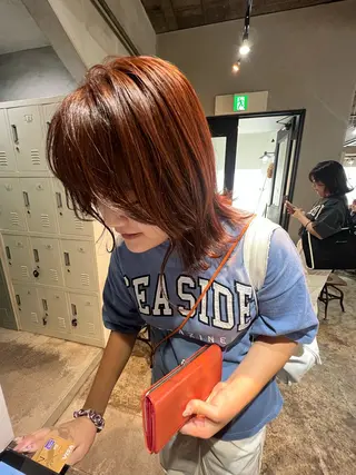 ミディアム カラー ツキノキ ミナのヘアスタイル