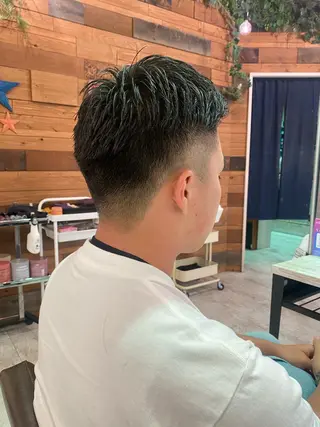 ショート メンズ 佐々木 雪菜のヘアスタイル