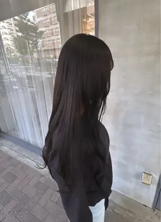 ロング カラー Mayuka 🩶のヘアスタイル