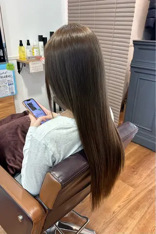 ロング カラー 原田 歩実のヘアスタイル