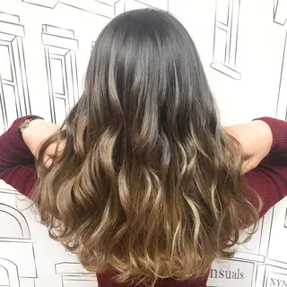 セミロング カラー TOMOKA 艶髪/透明感カラーのヘアスタイル