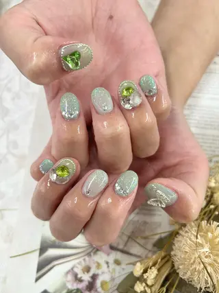 ネイル Basic町田本店 Suzunaのネイルデザイン