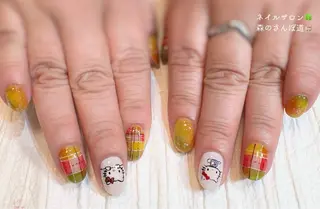 ネイル ショートネイル 森のさんぽ道のネイルデザイン
